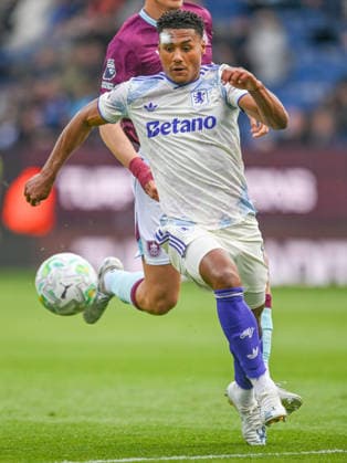 Burnley v Aston Villa Premier League Ollie Watkins of Aston Villa during the Premier League match at Turf Moor, Burnley 10 05 2026 UK Newspapers OUT Copyright: xKarlxVallantinex FIL-23412-0042