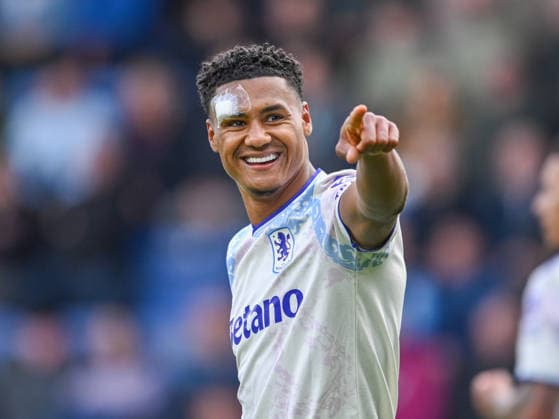 Burnley v Aston Villa Premier League Ollie Watkins of Aston Villa celebrates after scoring his teams second goal. during the Premier League match at Turf Moor, Burnley 10 05 2026 UK Newspapers OUT Copyright: xKarlxVallantinex FIL-23412-0043