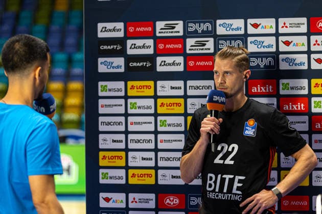 easyCredit Basketball Bundesliga BBL, Frankfurt am Main, Frankfurt Skyliners vs. Ratiopharm Ulm, Süwag Energie Arena Frankfurt am Main; 10.05.2026 easyCredit Basketball Bundesliga BBL, Frankfurt am Main, Germany - 10.05.2026: Thomas Klepeisz (Ratiopharm Ulm, 22) beim DYN Interview, Basketball Bundesliga, Spiel der Frankfurt Skyliners vs. Ratiopharm Ulm Süwag Energie Arena Frankfurt am Main Copyright: xBEAUTIFULxSPORTS Freudensteinx