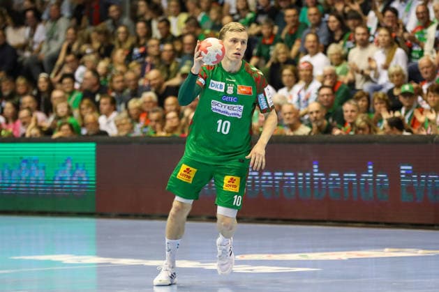 10.05.2026, xgox, Handball - Daikin HBL SC Magdeburg - Handball Verein Hamburg emspor, v.l. Gisli Thorgeir Kristjansson (Magdeburg, 10) am Ball, plays the ball Magdeburg