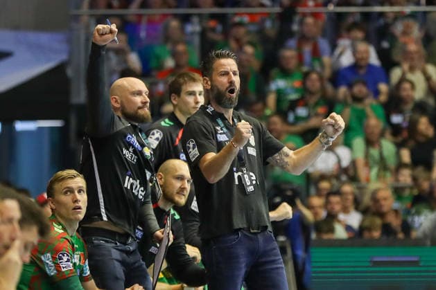 10.05.2026, xgox, Handball - Daikin HBL SC Magdeburg - Handball Verein Hamburg emspor, v.l. Yves Grafenhorst (Magdeburg, Co-Trainer) und Bennet Wiegert (Magdeburg, Trainer) Jubel, Torjubel, jubelt ueber das Tor, celebrate the goal, celebration Magdeburg