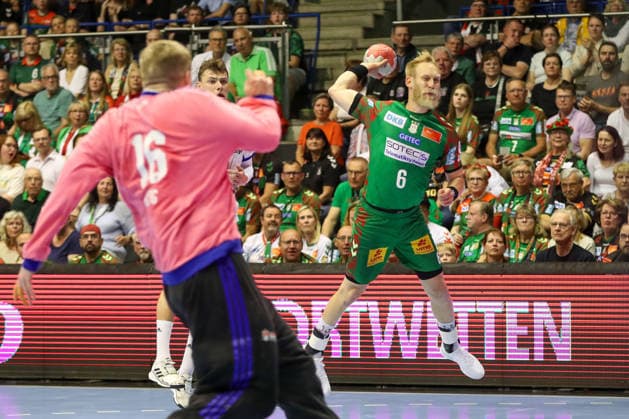 10.05.2026, xgox, Handball - Daikin HBL SC Magdeburg - Handball Verein Hamburg emspor, v.l. Matthias Musche (Magdeburg, 6) wirft Tor, Torschuetze, erzielt Tor, Treffer, scores the goal Magdeburg