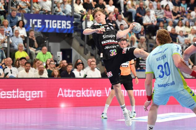 10.05.2026 - Handball - 1. Bundesliga DAIKIN HBL - Saison 2025 2026 - 31. Spieltag: HC Erlangen Metropolregion Nürnberg HCE - VfL Gummersbach - OGo - xogox - Maxsim Lochman (32, HC Erlangen HCE )
