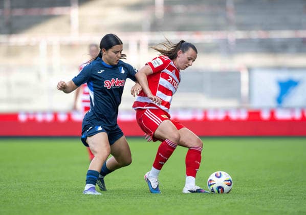 Fußball, Frauen, Saison 2025 2026, Google Pixel Frauen-Bundesliga (25. Spieltag), 1. FC Union Berlin - TSG 1899 Hoffenheim, v. l. Naomi Luyet (Hoffenheim), Hannah Eurlings (1. FC Union), 10.05. 2026, Copyright: xMatthiasxKochx