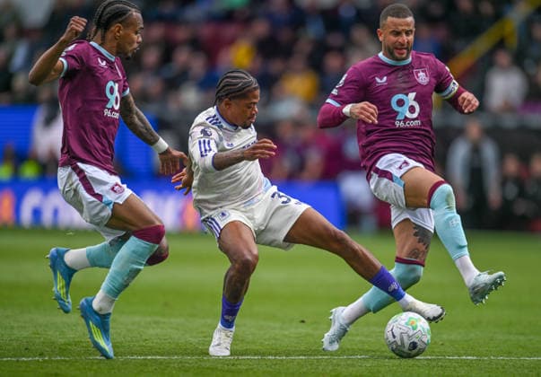 Burnley v Aston Villa Premier League Leon Bailey of Aston Villa during the Premier League match at Turf Moor, Burnley 10 05 2026 UK Newspapers OUT Copyright: xKarlxVallantinex FIL-23412-0062