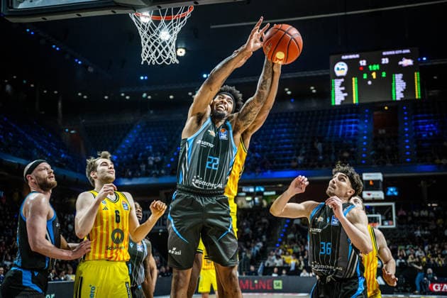 Basketball Berlin 10.05.2026 Saison 2025 2026 EasyCredit BBL 1. Bundesliga Männer, Herren Alba Berlin - Science City Jena Ja™Von Franklin (Jena, No.22)
