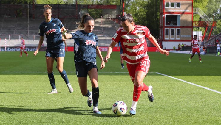 Jill Janssens, Hannah Eurlings Zweikampf Spielszene Aktion Fußball Fussball 1. Bundesliga Damen Frauen 25. Spieltag Saison 2025 2026 10.05.2026 1.FC Union Berlin vs. TSG Hoffenheim DFL regulations prohibit any use of photographs as image sequences and or quasi-video