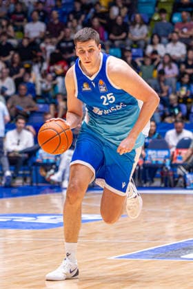 easyCredit Basketball Bundesliga BBL, Frankfurt am Main, Frankfurt Skyliners vs. Ratiopharm Ulm, Süwag Energie Arena Frankfurt am Main; 10.05.2026 easyCredit Basketball Bundesliga BBL, Frankfurt am Main, Germany - 10.05.2026: Jacob Knauf (Frankfurt Skyliners, 25) am Ball, Basketball Bundesliga, Spiel der Frankfurt Skyliners vs. Ratiopharm Ulm Süwag Energie Arena Frankfurt am Main Copyright: xBEAUTIFULxSPORTS Freudensteinx