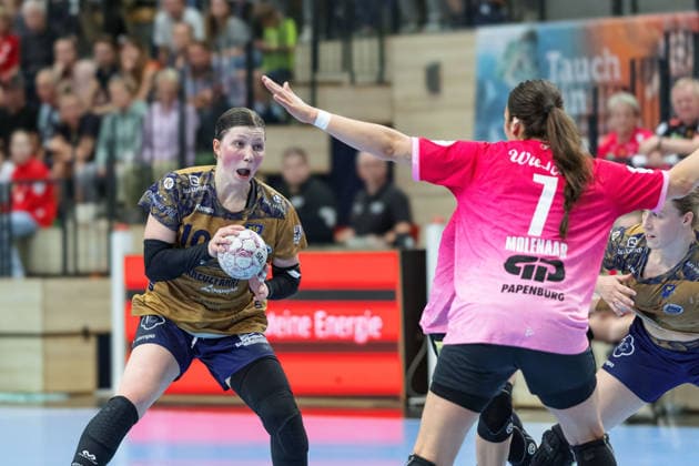 Anika Hampel (BSV, 10), Engelina Alida Corona Molenaar (Halle, 7), SV Union Halle-Neustadt vs. Buxtehuder SV, Handball Bundesliga Frauen, Play-Offs 5-11 Spieltag 4, Saison 2025 26, 10.05.2026 Halle SWH Arena Sachsen-Anhalt Deutschland