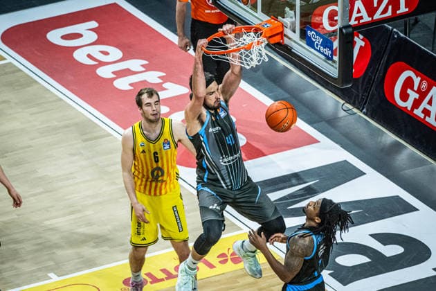 Basketball Berlin 10.05.2026 Saison 2025 2026 EasyCredit BBL 1. Bundesliga Männer, Herren Alba Berlin - Science City Jena Alex Herrera (Jena, No.41)