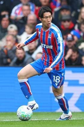Daichi Kamada of Crystal Palace Crystal Palace v Everton, Premier League, Football, Selhurst Park, London , UK - 10 May 2026London Selhurst Park United Kingdom EDITORIAL USE ONLY No use with unauthorised audio, video, data, fixture lists, club league logos or live services. Online in-match use limited to 120 images, no video emulation. No use in betting, games or single club league player publications. Copyright: xSimonxDael Shutterstockx 16868420bm