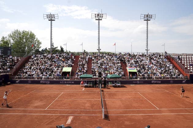 Istanbul Open 2026 ISTANBUL, TURKIYE - MAY 10: Maria Timofeeva (R) and Donna Vekic (L) compete during Istanbul Open Women s Singles WTA, Tennis Damen 125 Final match in Istanbul, Turkiye on May 10, 2026. Arife Karakum Anadolu Istanbul Turkey. Editorial use only. Please get in touch for any other usage.  Copyright: x2026xAnadoluxArifexKarakumx