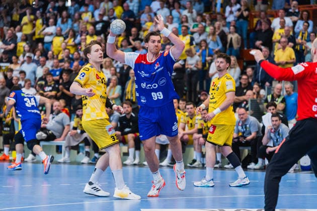 Stefan Bauer (HBW Balingen-Weilstetten, 99) beim Ansatz zum Wurf HSG Krefeld Niederrhein vs. HBW Balingen-Weilstetten, Handball, 2.HBL, 31.Spieltag, Saison 2025 26, 10.05.2026, HSG Krefeld Niederrhein vs. HBW Balingen-Weilstetten, Handball, 2.HBL, 31.Spieltag, Saison 2025 26, 10.05.2026 Krefeld Copyright: xEibner-Pressefoto LukasxBaldygax EP_LBA