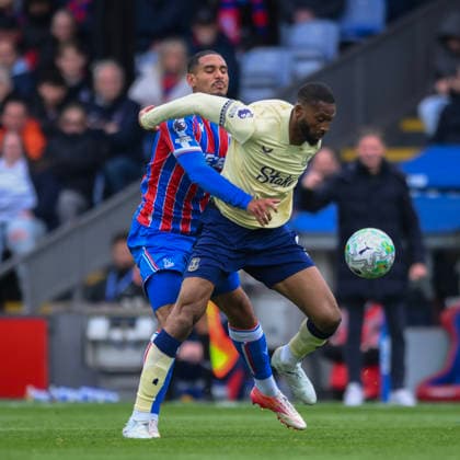 Crystal Palace v Everton Premier League Maxence Lacroix of Crystal Palace and Beto of Everton battle for the ball during the Premier League match at Selhurst Park, London 10 05 2026 UK Newspapers OUT Copyright: xMalcolmxFellx FIL-23415-0049
