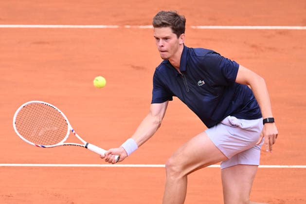 Internazionali BNL D Italia 2026 - Day Six Alexander Blockx of Belgium competes against Alexander Zverev of Germany during the Internazionali BNL d Italia Day Six at Foro Italico in Rome, Italy, on May 10, 2026. Rome Italy Italy  Copyright: xDomenicoxCippitellix originalFilename:cippitelli-itainter260510_np5zq.jpg
