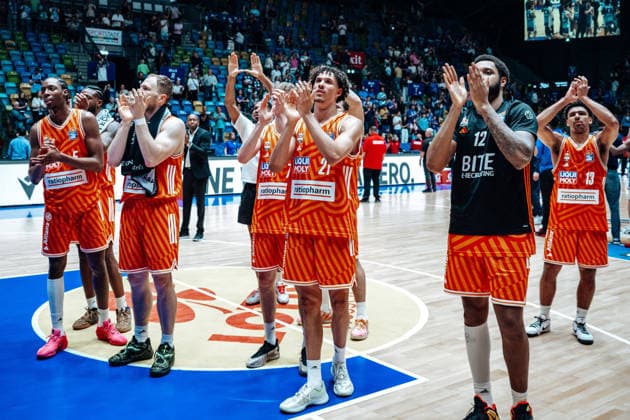 Malick Kordel (Skyliners Frankfurt, 04), Chris Thiemann (ratiopharm Ulm, 23) GER, Skyliners Frankfurt vs. ratiopharm Ulm, easyCredit BBL, Bundesliga, 34 Spieltag, Saison 2025 2026. 10.05.2026 Eibner-Pressefoto Attila Ziga GER, Skyliners Frankfurt vs. ratiopharm Ulm, easyCredit BBL, Bundesliga, 34 Spieltag, Saison 2025 2026. 10.05.2026 Frankfurt am Main Copyright: xEibner-Pressefotox EP_AZA