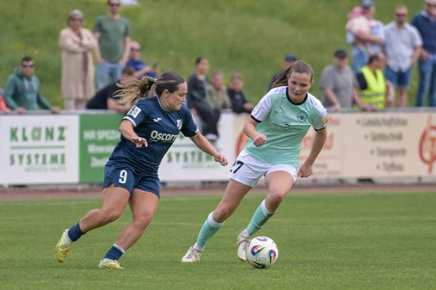 10.05.2026, Fußball, 2. Frauen-Bundesliga, 2025 2026, 25. Spieltag, SG 99 Andernach - SC Sand Pija Reininger (9 Sand) im Duell mit Malou Müller (27 Andernach). Andernach Stadion Rheinland-Pfalz Deutschland