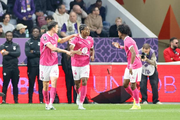 Toulouse FC v Olympique Lyonnais - Ligue 1 McDonald s 24 Dayann METHALIE (tfc) during the Ligue 1 McDonald s match between Toulouse and Lyon at Stadium de Toulouse on May 10, 2026 in Toulouse, France. Toulouse France  Copyright: xFEPx 776348387