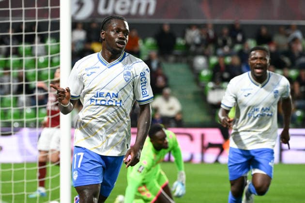 FC Metz v FC Lorient - Ligue 1 McDonald s 2025 2026 17 Jean Victor MAKENGO (fcl) during the Ligue 1 McDonald s match between Metz and Lorient at Stade Saint-Symphorien on May 10, 2026 in Metz, France. Metz France  Copyright: xFEPx 776348386