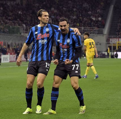 Foto IPP Paolo Bona Milano 10 05 2026 Campionato Serie A di Calcio stagione 2025 2026 partita Milan-Atalanta Nella foto Davide Zappacosta esulta dopo il gol del 0-2 Italy Photo Press Worldwide Copyright italy Italy ITALY  Copyright: xR4924_italyphotopressx