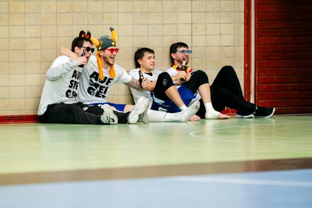 Krefeld, 10.05.2026, Handball, Herren, 2. Bundesliga, 31. Spieltag, 2025 2026: HSG Krefeld Niederrhein HBW Balingen-Weilstetten Glückliche Aufsteiger sitzen noch in der Krefelder Halle