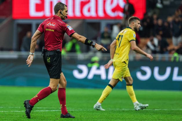 AC Milan vs Atalanta BC - Serie A 2025 26 - 10 05 2026 Referee Luca Zufferli seen in action during Serie A 2025 26 football match between AC Milan and Atalanta BC at San Siro Stadium in Milan, Italy Copyright: xBEAUTIFULxSPORTS Carabellix