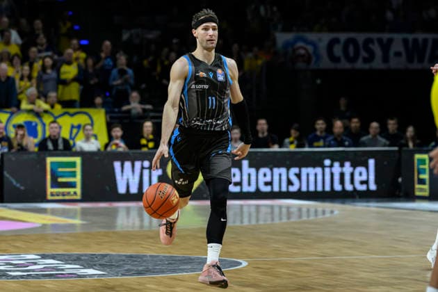 v.l. Jack Pagenkopf ( 11, Science City Jena), GER, Berlin, Basketball, Alba Berlin vs Science City Jena, in der Max-Schmeling-Halle , BBL, 10.5. 2026 Copyright: HMBxMedia UwexKoch