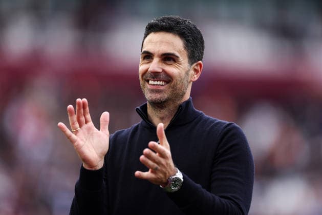 West Ham United v Arsenal 10 May 2026, London - Premier League Football - West Ham United v Arsenal - Arsenal manager Mikel Arteta smiles as he applauds the fans - Photo: Jacques Feeney Offside. London UK Copyright: xJacquesxFeeneyx xOffsidexOffside