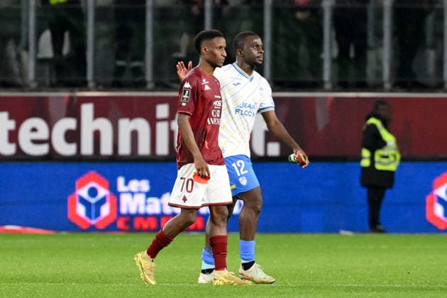 FC Metz v FC Lorient - Ligue 1 McDonald s 2025 2026 70 Bouna SARR (fcm) - 12 Bamba DIENG (fcl) during the Ligue 1 McDonald s match between Metz and Lorient at Stade Saint-Symphorien on May 10, 2026 in Metz, France. Metz France  Copyright: xFEPx 776348386