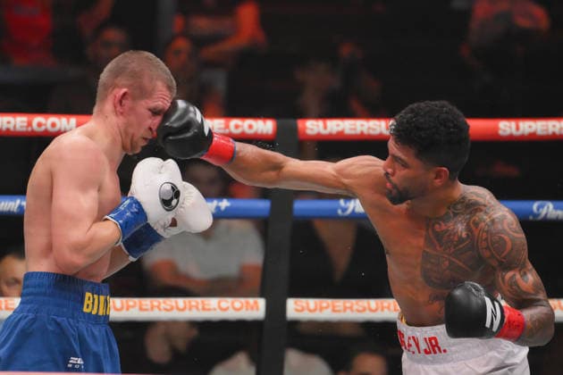 May 10, 2026, Las Vegas, Nevada, USA: SHANE MOSLEY JR. (R) defeats SERHII BOHACHUK (L) via TKO in Rouind 6 (2:38) at the UFC APEX in Las Vegas. Las Vegas USA - ZUMAo117 20260510_zsp_o117_062 Copyright: xMikaelxOnax