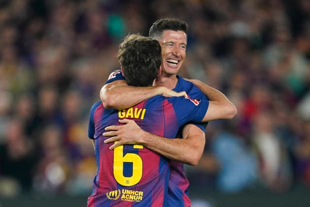 ESP: FC Barcelona, Barca - Real Madrid. La Liga EA Sports. Date 35 Robert Lewandowski and Pablo Martin Gavira Gavi of FC Barcelona during the La Liga EA Sports match between FC Barcelona and Real Madrid played at Spotify Camp Nou Stadium on 10 May 2026 in Barcelona, Spain. kpng Copyright: xSergioxRuizx xPRESSINPHOTOx PS_260510_BAR_RMA_2526_102