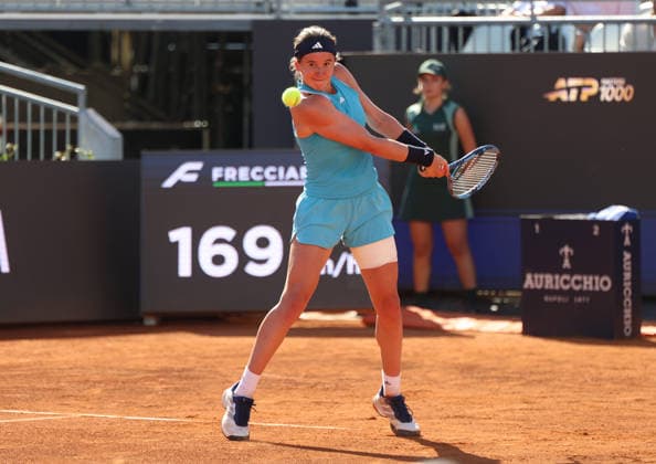 May 11, 2026, Rome, Lazio, Italy: NIKOLA BARTUNKOVA of Czech Republic during the match against E. Svitolina of Ukraine in the fourth round of tennis tournament WTA, Tennis Damen 1000 Internazionali BNL DÃ¢â‚¬â ¢Italia, Rome, Italy. Bartunkova lost 2:6, 3:6. Rome Italy - ZUMAc278 20260511_zsp_c278_095 Copyright: xMarcinxCholewinskix