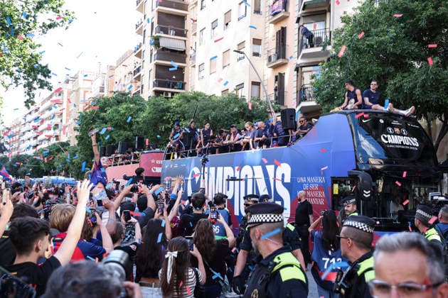 May 11, 2026, Barcelona, Barcelona, SPAIN: Players of FC Barcelona, Barca celebrates the title 2025 26 LaLiga EA Sports and Supercopa Spain in the streets of Barcelona with its supporters, on May 11, 2026 in Barcelona, Spain. Barcelona SPAIN - ZUMAa181 20260511_zaa_a181_006 Copyright: xJavierxBorregox