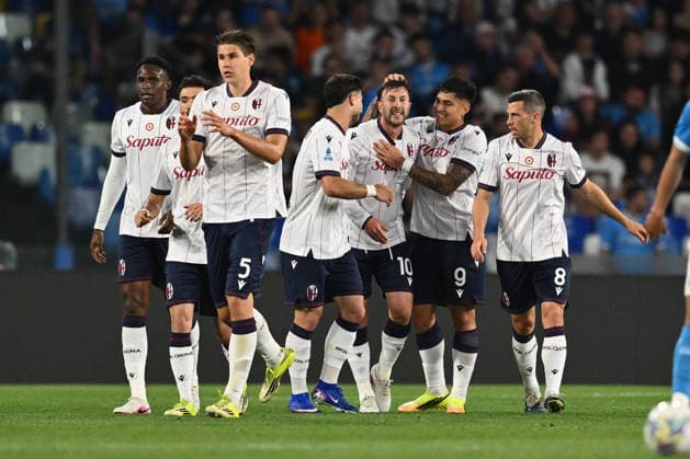 IPA84575095 - Federico Bernardeschi of Bologna F.C. celebrates after scoring the goal of 0-1 during the 36th day of the Serie A Championship between S.S.C. Napoli and Bologna F.C. at the Diego Armando Maradona Stadium on May 11, 2026 in Naples, Italy.  Copyright: xDomenicoxCippitelli IPAxSportx xx 84575095
