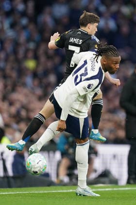 Tottenham Hotspur v Leeds United, Premier League Daniel James of Leeds United and Destiny Udogie of Tottenham Hotspur battling for the ball during the Tottenham Hotspur v Leeds United Premier League match at the Tottenham Hotspur Stadium, London, England on 11 May 2026 Credit: Dylan Hepworth Every Second Media Editorial use only. All images are copyright Every Second Media Limited. No images may be reproduced without prior permission. All rights reserved. Premier League and Football League images are subject to licensing agreements with Football DataCo Limited. see https: www.football-dataco.com Copyright: xIMAGO EveryxSecondxMediax ESM-1988-0019 DylanxHepworthx xEveryxSecondxMediax