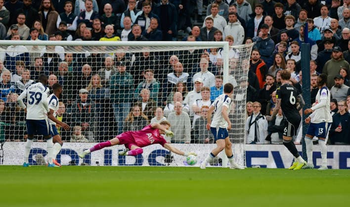 Premier League 2025 26 Tottenham Hotspur v Leeds United Tottenham Hotspur Stadium 11.05.2026 Antonin Kinsky of Tottenham Hotspur saves a shot from Joe Rodon of Leeds United Premier League 2025 26 Tottenham Hotspur v Leeds United Tottenham Hotspur Stadium 11.05.2026 Photograph By Marc Aspland The Times  Copyright: xMarcxAsplandx NINTCHDBPICT001079900681