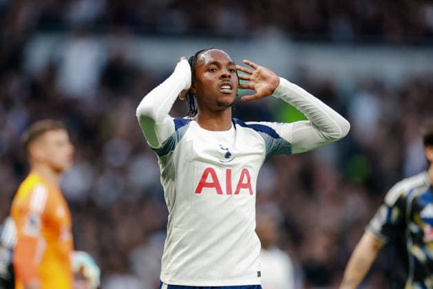 Premier League 2025 26 Tottenham Hotspur v Leeds United Tottenham Hotspur Stadium 11.05.2026 Mathys Tel of Tottenham Hotspur rues a missed chance Premier League 2025 26 Tottenham Hotspur v Leeds United Tottenham Hotspur Stadium 11.05.2026 Photograph By Marc Aspland The Times  Copyright: xMarcxAsplandx NINTCHDBPICT001079901512