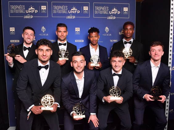 Trophee UNFP 2026 10 Giovani VERSINI (pau) - 02 Alec GEORGEN (usld) - 20 Enzo BARDELI (usld) - 06 Adrien MONFRAY (estac) - 17 Antoine MILLE (estac) - 92 Abdoul KONE (sdr) - 21 Tawfik BENTAYEB (estac) - 05 Martin ADELINE (estac) during the 2026 UNFP Trophy ceremony at Palais Brongniart on May 11, 2026 in Paris, France. Paris France  Copyright: xFEPx 776493480