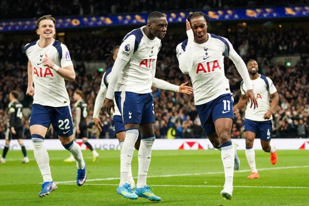 Tottenham Hotspur v Leeds United, Premier League Mathys Tel of Tottenham Hotspur celebrating his goal to make it 1-0 during the Tottenham Hotspur v Leeds United Premier League match at the Tottenham Hotspur Stadium, London, England on 11 May 2026 Credit: Dylan Hepworth Every Second Media Editorial use only. All images are copyright Every Second Media Limited. No images may be reproduced without prior permission. All rights reserved. Premier League and Football League images are subject to licensing agreements with Football DataCo Limited. see https: www.football-dataco.com Copyright: xIMAGO EveryxSecondxMediax ESM-1988-0034 DylanxHepworthx xEveryxSecondxMediax