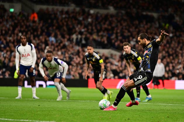 Tottenham Hotspur v Leeds United, Premier League Leeds United forward Dominic Calvert-Lewin (9) scores from the penalty spot to equal the score 1 -1 during the Premier League match between Tottenham Hotspur and Leeds United at Tottenham Hotspur Stadium, London, UK, on 11 May 2026. London Tottenham Hotspur Stadium London UK Editorial use only DataCo restrictions apply See www.football-dataco.com , Copyright: xPaulxBockingx PSI-24237-0040