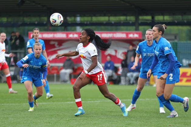 Google Pixel Frauen-Bundesliga, RB Leipzig - Bayer Leverkusen; 11.05.2026 Delice Boboy (17, RB Leipzig) am Ball. Fußball, Google Pixel Frauen-Bundesliga, Saison 2025 2026, 25. Spieltag: RB Leipzig vs. Bayer 04 Leverkusen am 11.05.2026, Trainingszentrum Cottaweg, Leipzig. DFB REGULATIONS PROHIBIT ANY USE OF PHOTOGRAPHS AS IMAGE SEQUENCES AND OR QUASI-VIDEO. Copyright: xBEAUTIFULxSPORTS JanxKaeferx