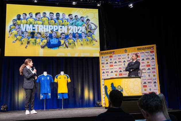 260512 Head coach Graham Potter and media officer Petra ThorÃ n of the Swedish men s national football team during a press conference, PK, Pressekonferenz on May 12, 2026 in Stockholm. Photo: Jonathan Näckstrand BILDBYRAN COP 94 JN0270 fotboll football soccer fotball vm FIFA World Cup, WM, Weltmeisterschaft, Fussball presskonferens press conference sverige sweden sverige a bbeng Copyright: JONATHANxNÄCKSTRAND BB260512JN002