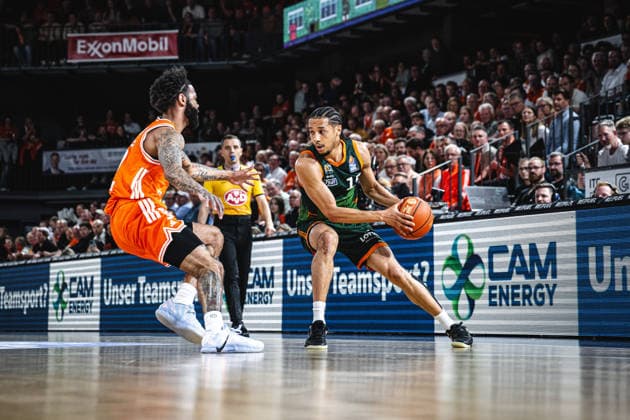 1. Basketball Bundesliga, easyCredit BBL, Saison 2025 2026, Herren, Play-Ins, Spiel um Platz 7, 12.05.2026, RASTA Vechta - Gladiators Trier Jordan Roland ( 15 - VET-CONCEPT Gladiators Trier) in Aktion Vechta RASTA Dome Niedersachsen Deutschland