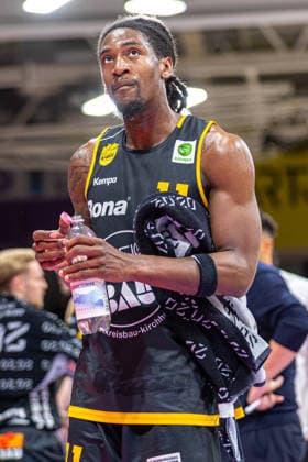 ProA, BG Goettingen vs. Bozic Estriche Kirchheim Knights, Sparkassen-Arena Goettingen; 12.05.2026 ProA, Goettingen, Germany - 12.05.2026: Tyrel Morgan (Bozic Estriche Kirchheim Knights, 11), Barmer ProA 2. Basketball Bundesliga, Playoffs, Spiel der BG Goettingen vs. Bozic Estriche Kirchheim Knights, Sparkassen-Arena Goettingen Copyright: xBEAUTIFULxSPORTS Freudensteinx