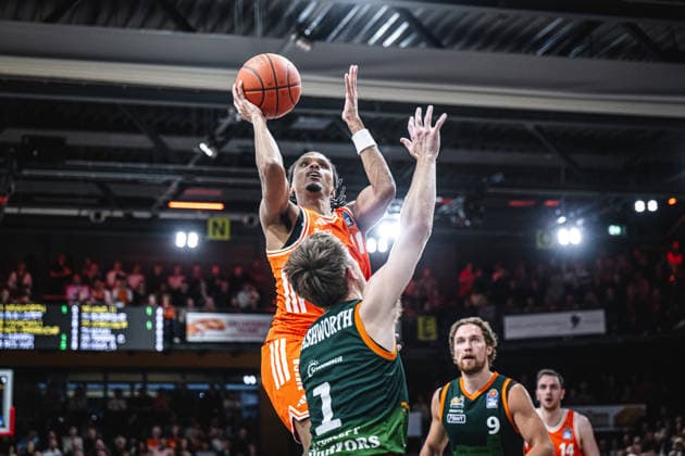 1. Basketball Bundesliga, easyCredit BBL, Saison 2025 2026, Herren, Play-Ins, Spiel um Platz 7, 12.05.2026, RASTA Vechta - Gladiators Trier Alonzo Verge ( 11 - RASTA Vechta) beim Korbleger Vechta RASTA Dome Niedersachsen Deutschland