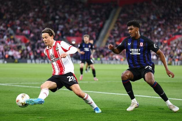 Caspar Jander of Southampton under pressure from Adilson Malanda of Middlesbrough Southampton v Middlesbrough, EFL Sky Bet Championship, Play-Off Semi Final, Second Leg, Football, St Mary s Stadium, Southampton, UK - 12 May 2026Southampton St Mary s Stadium United Kingdom EDITORIAL USE ONLY No use with unauthorised audio, video, data, fixture lists, club league logos or live services. Online in-match use limited to 120 images, no video emulation. No use in betting, games or single club league player publications.  Copyright: xSimonxDael Shutterstockx 16871476aw