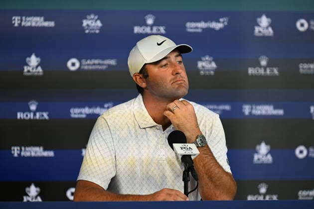 NEWTON SQUARE, PA - MAY 12: Scottie Scheffler of United States of America speaks to the media during the 2026 PGA, Golf Herren Championship on May 12th, 2026 at Aronimink Golf Club in Newtown Square, PA.(Photo by Terence Lewis Icon Sportswire) GOLF: MAY 12 PGA PGA Championship EDITORIAL USE ONLY Icon260512020