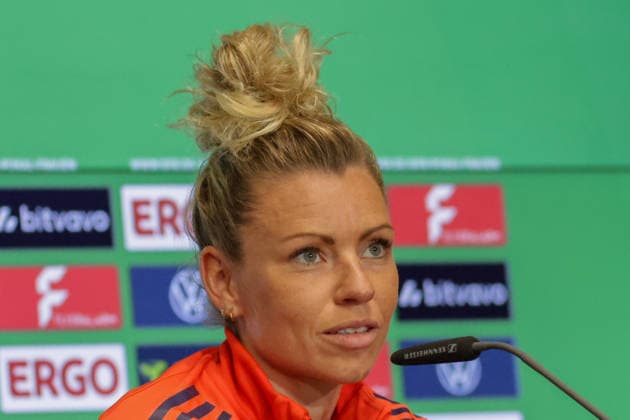 13.05.2026, xgrfx, Fussball DFB Pokal Finale, VfL Wolfsburg - Pressekonferenz und Abschlusstraining v.l. Linda Dallmann (FC Bayern München) (DFL DFB REGULATIONS PROHIBIT ANY USE OF PHOTOGRAPHS as IMAGE SEQUENCES and or QUASI-VIDEO) Köln