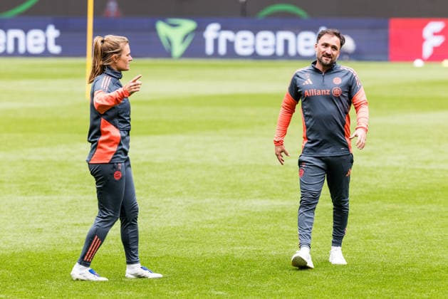 Abschlusstraining FC Bayern München; 13.05.2026 Jose Barcala (FC Bayern München, Trainer) DFB-Pokal 46. Finale der Frauen, VfL Wolfsburg - FC Bayern München, Abschlusstraining FC Bayern München, Köln, RheinEnergiestadion am 13.05.2026 Copyright: xBEAUTIFULxSPORTS Wunderlx