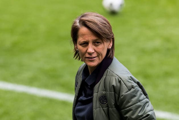 Abschlusstraining FC Bayern München; 13.05.2026 Bianca Rech (Direktorin Frauenfussball FC Bayern München) DFB-Pokal 46. Finale der Frauen, VfL Wolfsburg - FC Bayern München, Abschlusstraining FC Bayern München, Köln, RheinEnergiestadion am 13.05.2026 Copyright: xBEAUTIFULxSPORTS Wunderlx